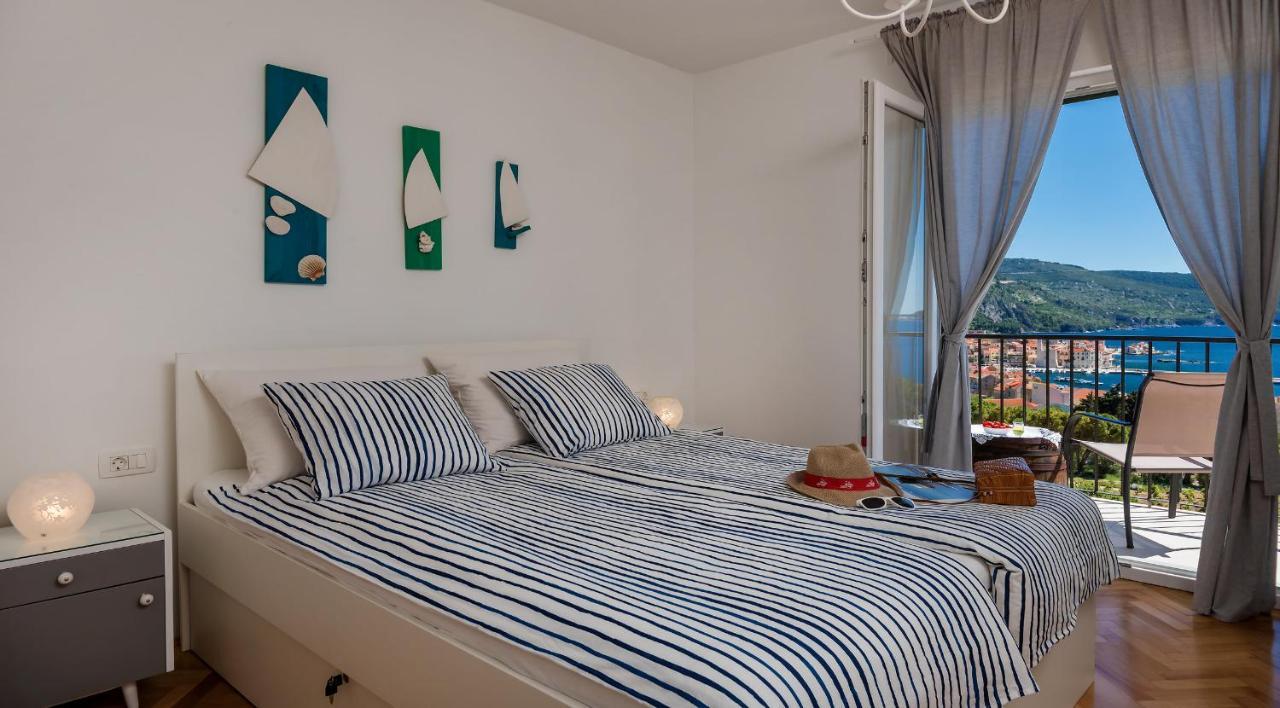 Casa Katalina Apartment Komiza Luaran gambar
