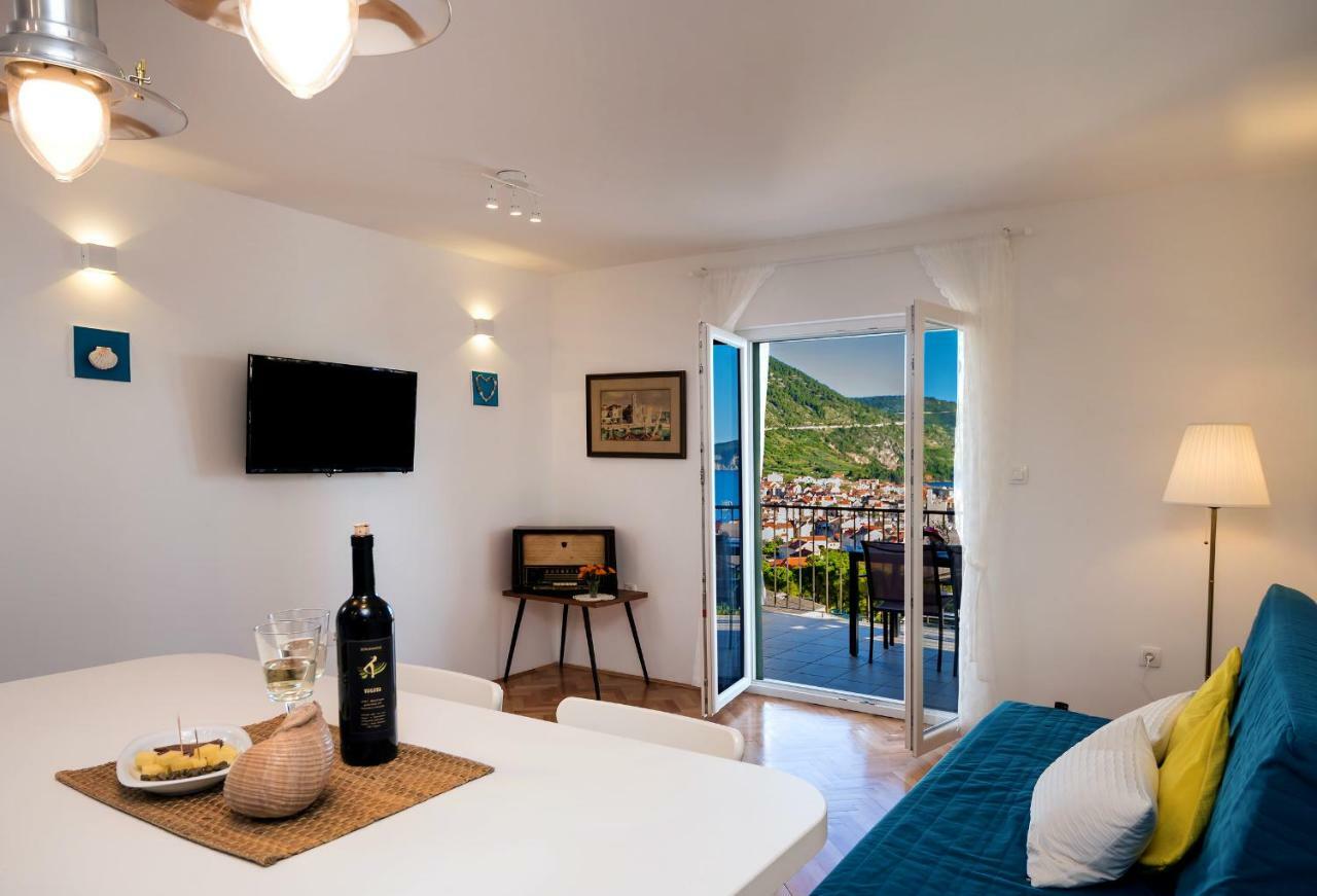 Casa Katalina Apartment Komiza Luaran gambar