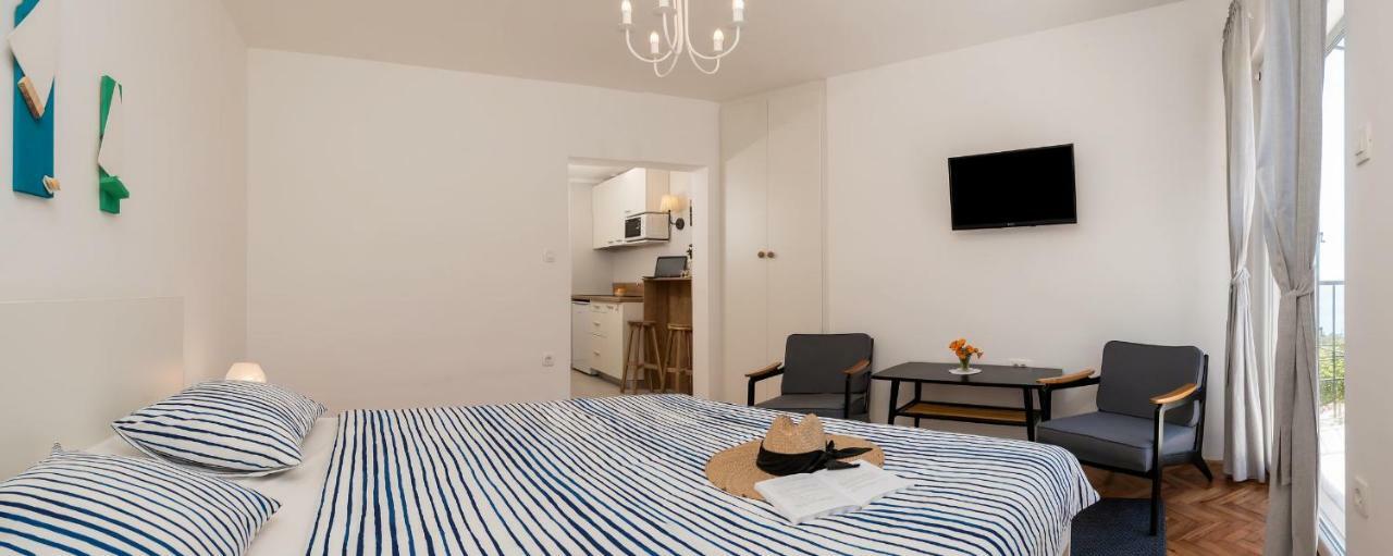 Casa Katalina Apartment Komiza Luaran gambar