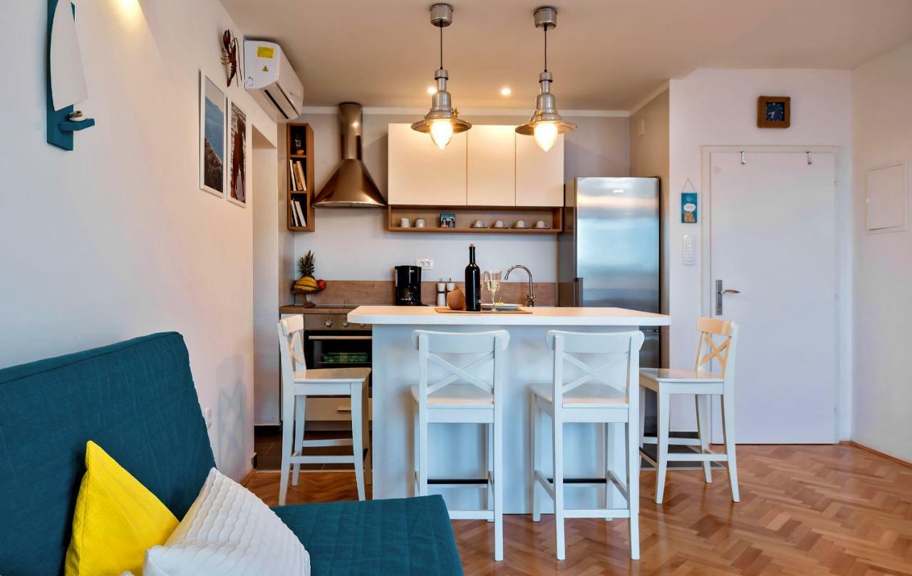 Casa Katalina Apartment Komiza Luaran gambar