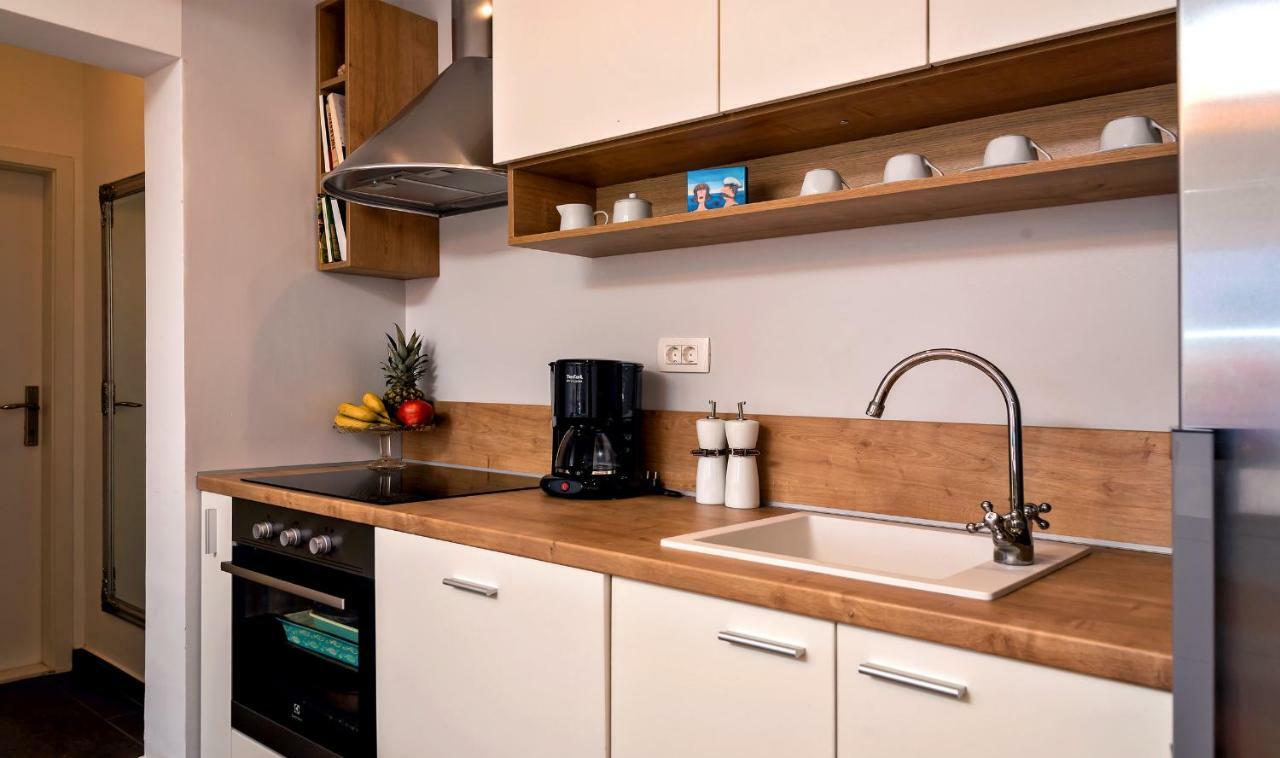Casa Katalina Apartment Komiza Luaran gambar