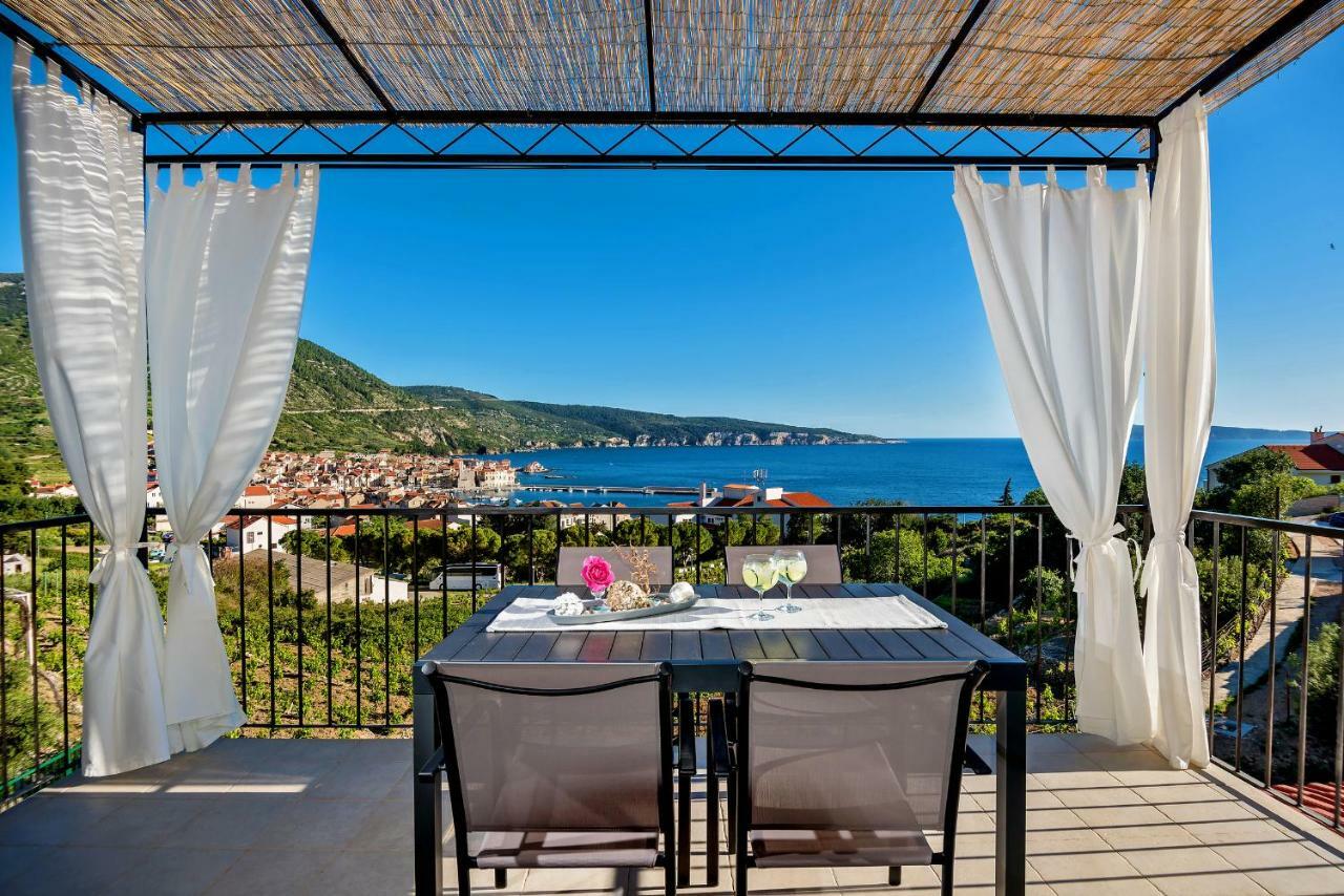 Casa Katalina Apartment Komiza Luaran gambar