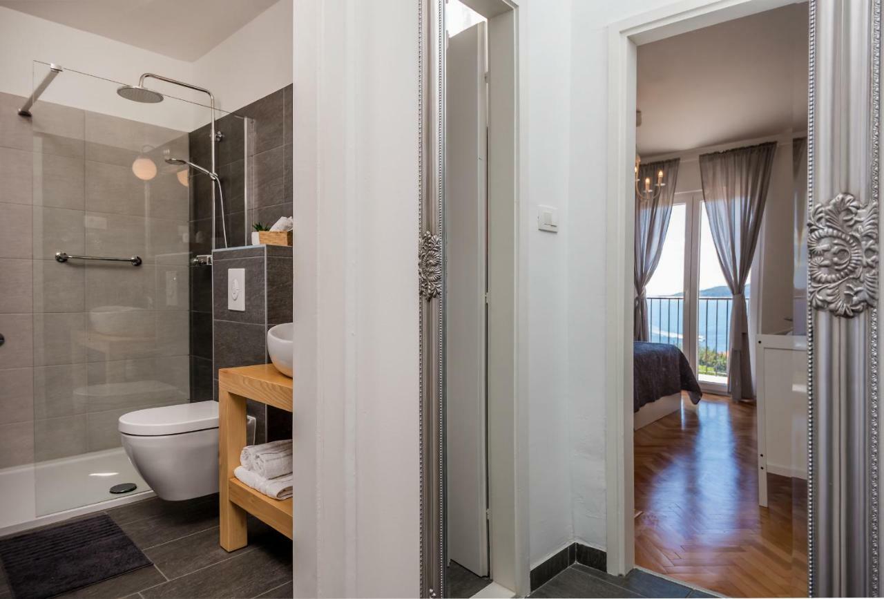 Casa Katalina Apartment Komiza Luaran gambar